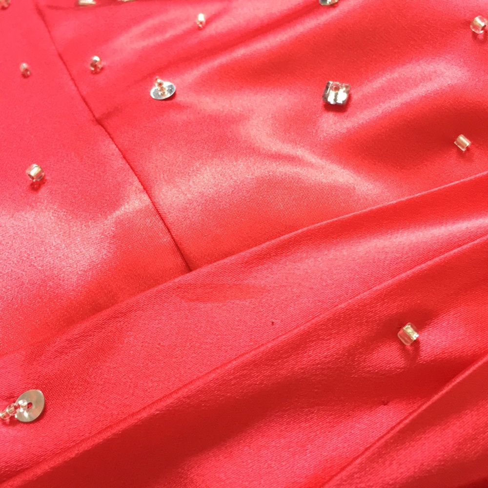 Beautiful Prom or Senior Ball Dress - Picture 8 of 8